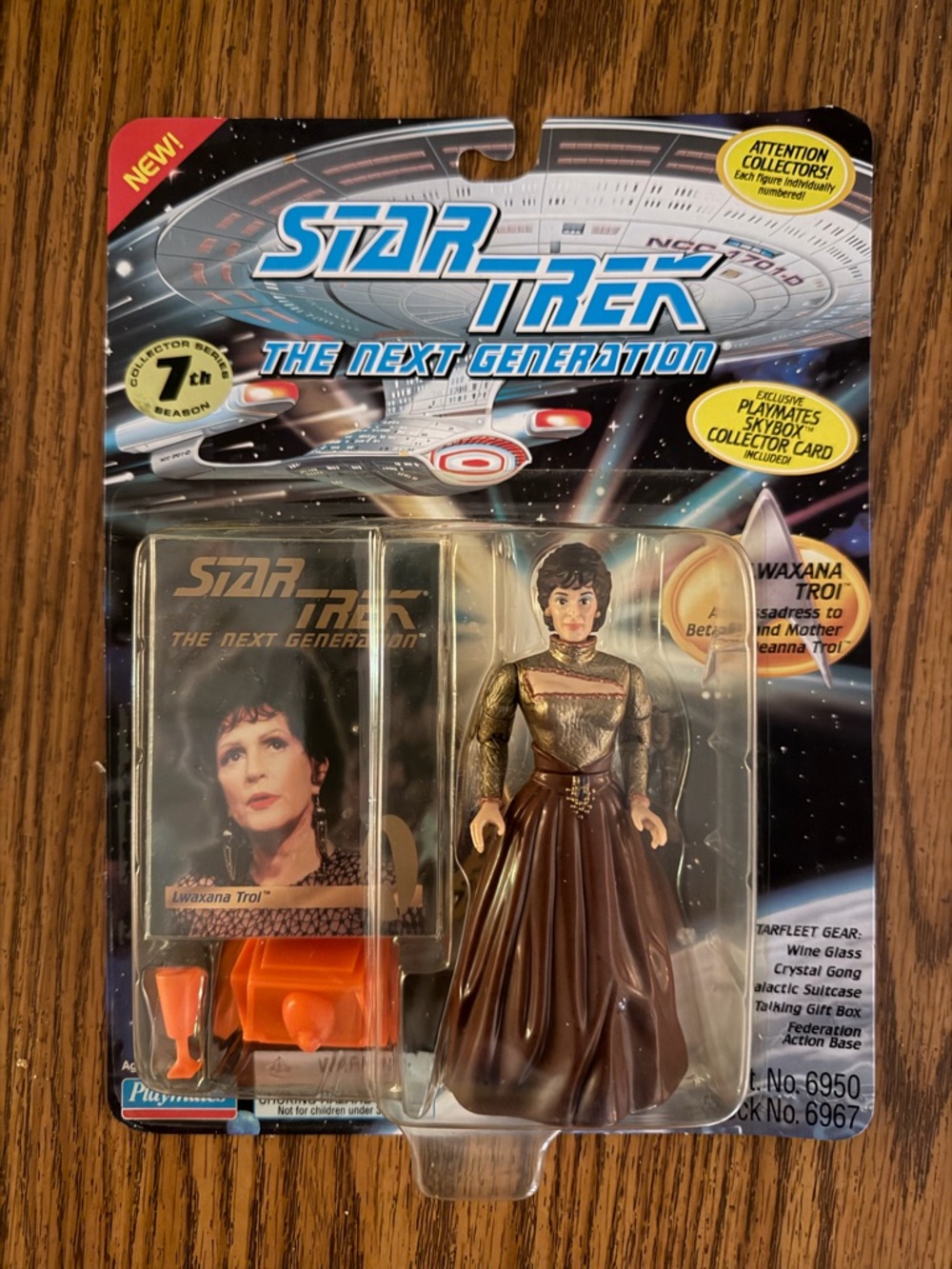 Star Trek The Next Generation Waxana Troi Action Figure - Brown & Gold